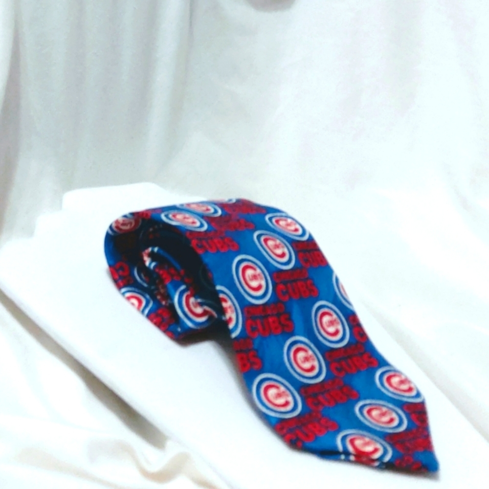 Chicago Cubs Logo, 100% Silk Tie!